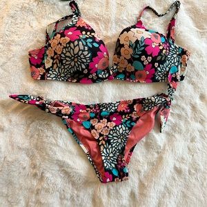 Sundazed Bikini Set